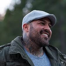 Amazon.com: Bill Broyles: libros, biografía, última actualización