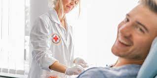 Vor der blutspende sollte der spender unbedingt ausreichend essen und trinken, innerhalb der letzten 12 stunden keinen alkohol getrunken haben und innerhalb der letzten vier wochen keine drogen. Checkliste Fur Blutspender Drk Blutspendedienst West