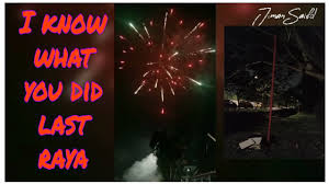 Mulai saat itu mereka diganggu. I Know What You Did Last Raya Main Mercun Youtube