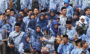 Maybe you would like to learn more about one of these? Kapan Gaji Ke 13 Cair Simak Penjelasan Pak Syaiful Lengkap Jpnn Com