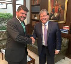 616/2008 9 mesa directiva senado Juan Diego Gomez Jimenez On Twitter Senador Juan Diego Gomez Miembro De La Comision Segunda Constitucional De Senado Hablo Con El Senor Canciller Carlos Holmes Trujillo Sobre La Situacion Fronteriza Con Venezuela