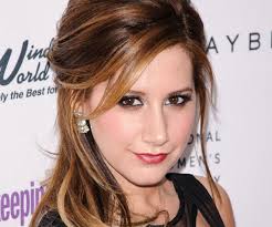 This is a classic and multipurpose hairstyle for cocktail parties, red carpets, elite restaurants or night clubs. 30 Party Hairstyles To Give You Inspiration Slodive