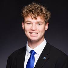 I am excited to announce that I was named Summa Cum Laude