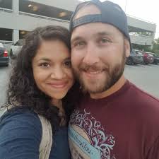 Renae Roche and Thomas Kellogg's Wedding Website