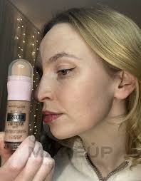 Instant Corrector Glow 4 in 1