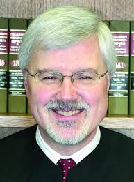 Circuit Court Judge Kutz retains seat