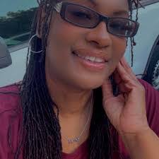 Keanna Mathis's Instagram, Twitter & Facebook