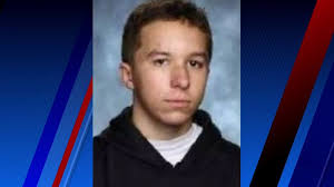 Deputies looking for Virginia teen accused of killing his mother,  6-year-old brother