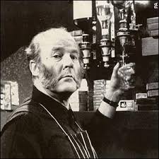 images?q=tbn:ANd9GcRURGOoAb1Lkvm0AMBbkIaDQhbw5PuN1VtDnZFMEVZTuJ4QVESlHg