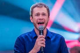 Tiago rodrigues de leifert (são paulo, 22 de maio de 1980) é um jornalista e apresentador brasileiro. Tiago Leifert Faz Texto Apos Pedidos De Expulsao Do Bbb Veja Sao Paulo