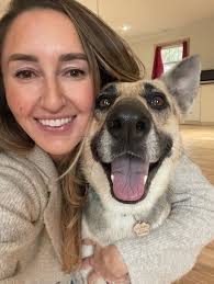 Sasha Cowan's Instagram, Twitter & Facebook