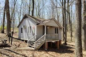 The cabin has been recently renovated and furnished with the perfect combination of charming antiques and modern conveniences. Abe Martin Lodge Cabins Nashville Updated 2021 Prices