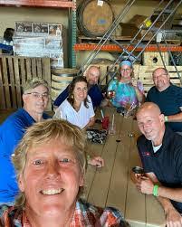 Henry Hoch's Instagram, Twitter & Facebook