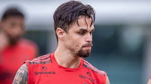 Presidente do Grêmio revela detalhes sobre negócio por Michael e fala em  "esperar"