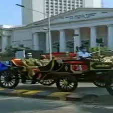 How To Take An E-Victoria In Mumbai; We Figured It Out For You! | WhatsHot Mumbai