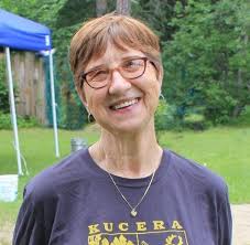 Could someone please remove the blue tent and buckets?