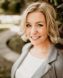 Jessica Sellman's Instagram, Twitter & Facebook