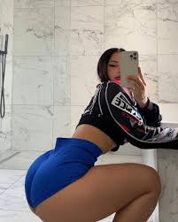 Gina savage : rlatinas