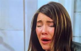 Adela Pate's Instagram, Twitter & Facebook