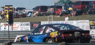 Drag Racing - Wikipedia