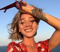 Я до сих пор очень сильно люблю. Kak Pohudela Nastya Ivleeva New Magazine Internet Izdanie O Znamenitostyah I Stile Zhizni
