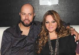 Siempre había un sentimiento mas allá de las horas de trabajo. Recordamos Como Fue La Boda De Jenni Rivera Y Esteban Loaiza La Opinion