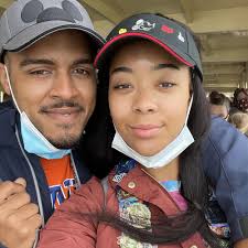 Shaundra Gibbs and Shaun Thompson's Wedding Website