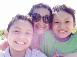 linda roa (@lindaroat)