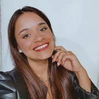 50+ perfiles de «Luz Godoy»