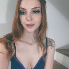 Isabella Becker (@beelbecker) • Threads, Say more