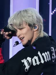 Stylish Long Hair Trends for Guys Like Mark