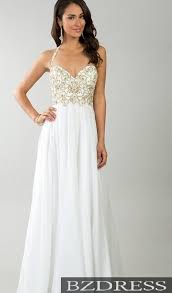 Pin By Kat Dibiagio On Dresses White Prom Dress Pretty Dresses Nice Dresses