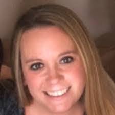 Amanda Sarno's Instagram, Twitter & Facebook