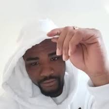 Stream Roman Richardson music