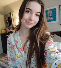 Boy moms share dorm room decor ideas?