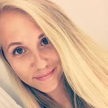 Carrie Dudley (carriemasonn)