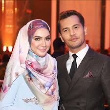 Bagaimanapun, nur shahida yang dihubungi. Dato Seri Aliff Syukri Datin Seri Shahida Posts Facebook