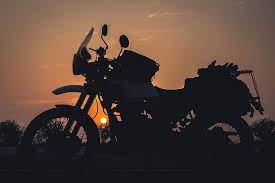 Download and discover more similar hd wallpaper on wallpapertip. Hd Wallpaper Royal Enfield Himalayan Motorcycle Sunrise Road Trip Ride Wallpaper Flare