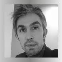 Dr Luis Andrade Moniz