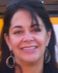 Robin Hoffman's Instagram, Twitter & Facebook