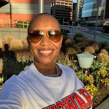 Ciara performs her new single “Low”