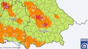 Jun 24, 2021 · in der nacht auf donnerstag kam es im aargau zu starken regenfällen, die auch die feuerwehren auf trab hielten. Wetter In Bayern Ungewohnt Hohe Werte Dwd Warnt Eindringlich Fur Weite Teile Bayerns Bayern