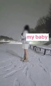 斗鱼雪纳瑞三口之家 露点镜头 独家放送