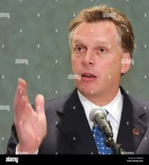 Michael gillespie hi-res stock photography and images