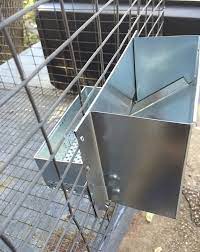 I hope this will give at least a couple folks some ideas of their own. No Hole In Cage Required Bunnyrabbit Com Bunny Rabbit Feeder Rabbit Feeder Bunnyrabbit Feeder Rabbit Hayrack Bunny Hayr Rabbit Feeder Hay Racks Rabbit Hay