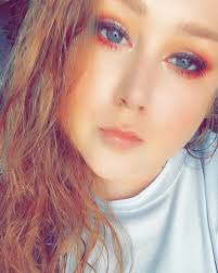 Alyssa Dyson (@lyssalovesit) • Instagram photos and videos