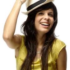 Stream Lorena Cardoso 8 music