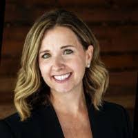 Shannon Baylis's Instagram, Twitter & Facebook