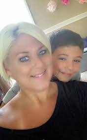 Tara Crowe's Instagram, Twitter & Facebook