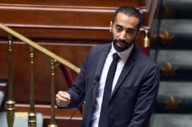 Jun 25, 2021 · le nouveau projet de loi sur la transition numérique de sammy mahdi a été approuvé jeudi par la chambre. Staatssecretaris Mahdi Cd V Wil Meer Samenwerken Met Lokale Projecten Rond Mensen Zonder Papieren Buitenland Hln Be